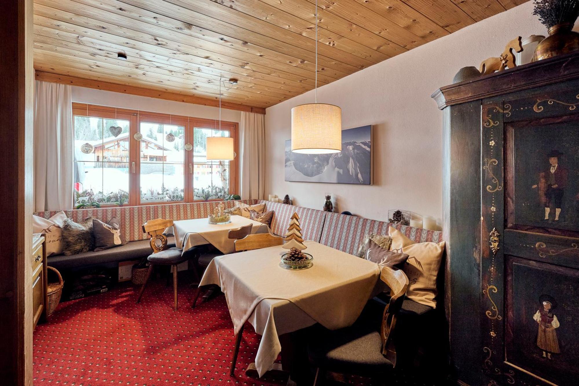 Appartementhaus Holiday Lech Buitenkant foto