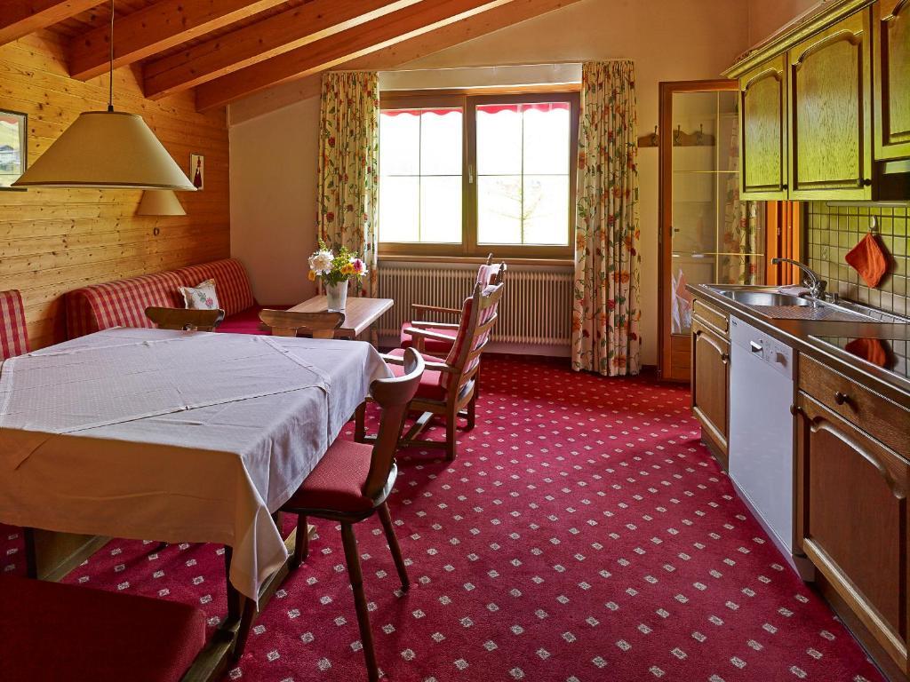 Appartementhaus Holiday Lech Buitenkant foto