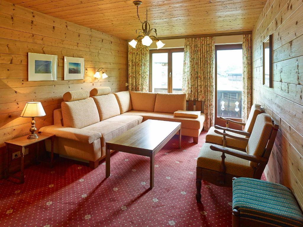 Appartementhaus Holiday Lech Buitenkant foto