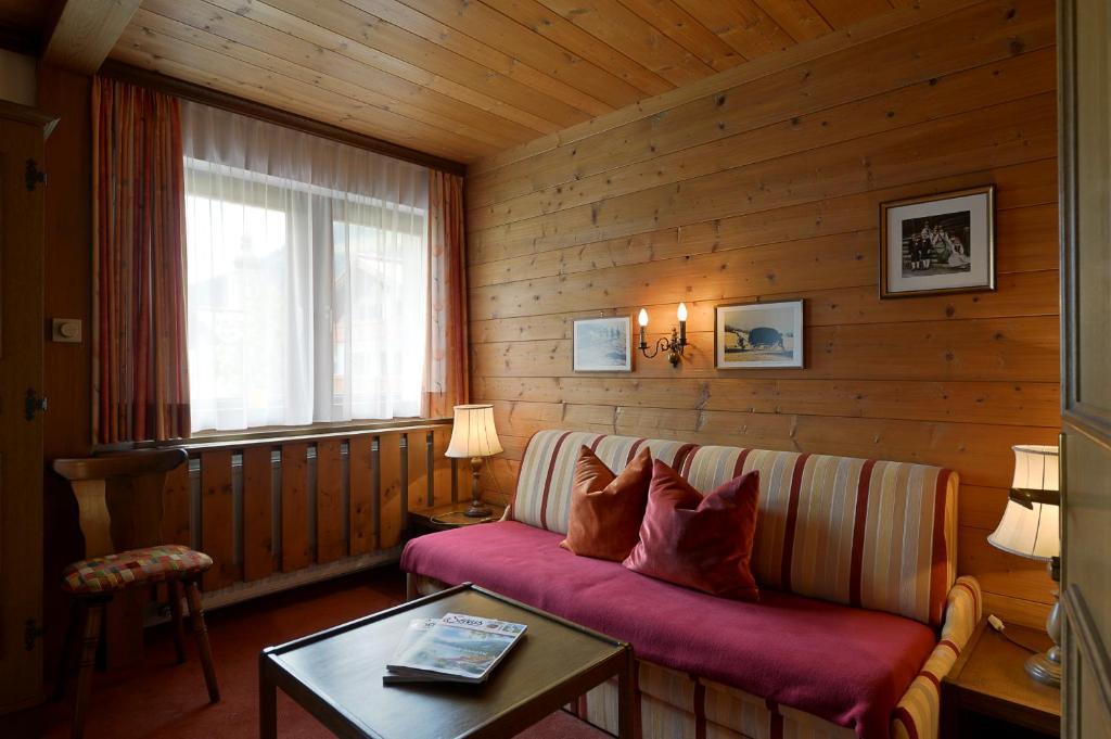 Appartementhaus Holiday Lech Buitenkant foto